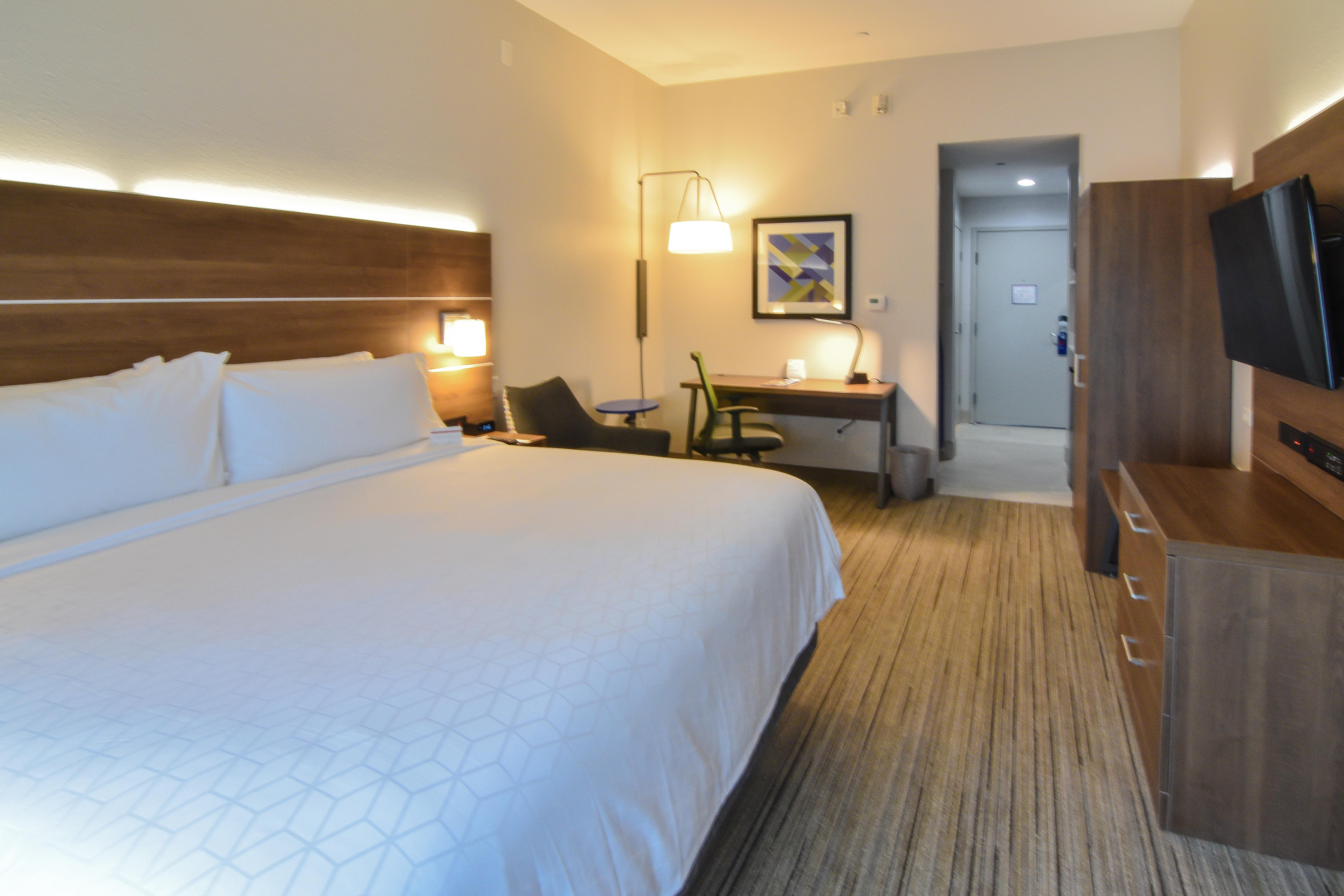 Holiday Inn Express & Suites - Indianapolis Northwest By Ihg Exterior photo